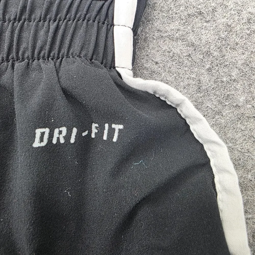 Nike Shorts Womens Medium Black White Dri-FIT Running Lined Split Hem Athletic